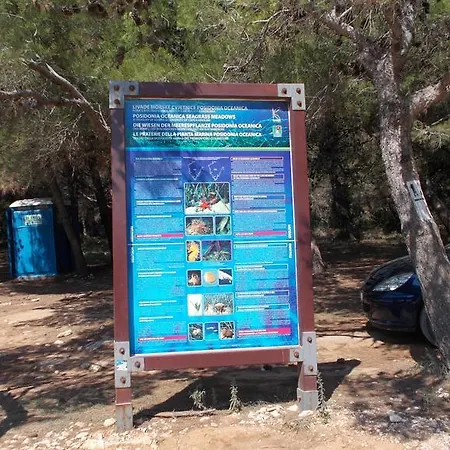 Gostinjska kuća Rupine