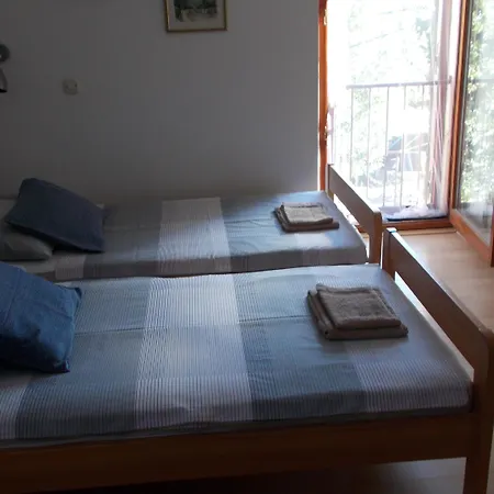 Rupine Gostinjska kuća