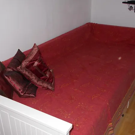 Gostinjska kuća Rupine 2*